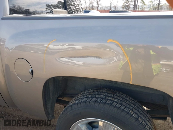 2013 Chevrolet Silverado 1500 LT with VIN 3GCPCSE04DG133517, listed as a IAAI auction lot 41580539 with 126,310 mi miles and . Bid and sale history available at DreamBid. Image 21.