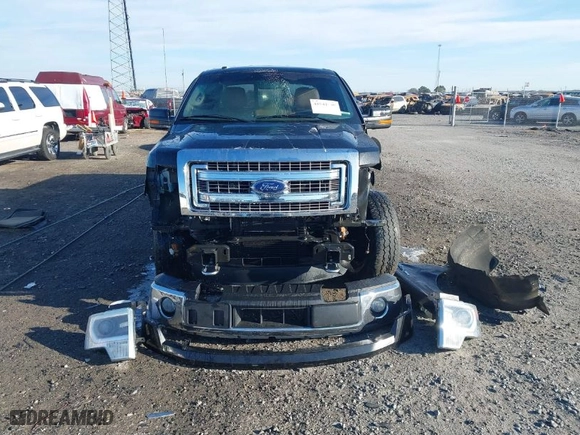 2014 Ford F-150 XL with VIN 1FTFW1ETXEFA90294, listed as a IAAI auction lot 41841999 with 92,633 mi miles. Bid and sale history available at carsss.com. Image 12.