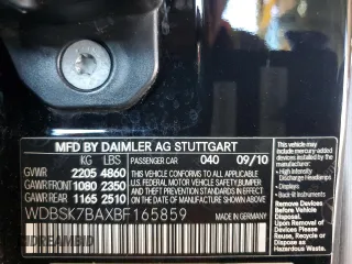 2011 Mercedes-Benz SL 550 z VIN WDBSK7BAXBF165859, wystawiony jako Copart lot #80166084 z przebiegiem 33 119 mil mil oraz Czysty tytuł • Clean title. Historia ofert i sprzedaży dostępna na DreamBid. Obrazek 12.