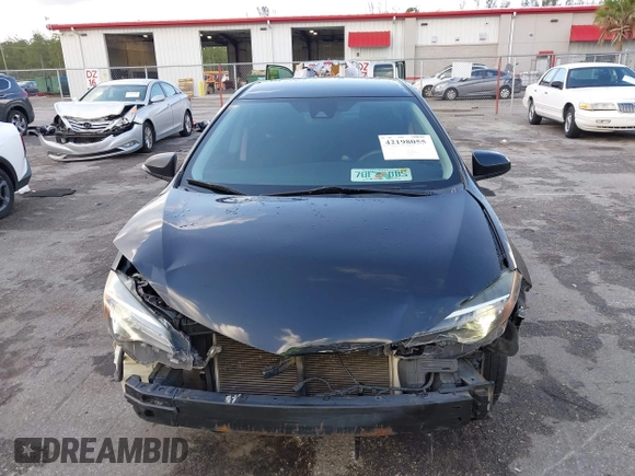 2018 Toyota Corolla L z VIN 2T1BURHE0JC973310, wystawiony jako IAAI lot #42198055 z przebiegiem 100 110 mil mil oraz . Historia ofert i sprzedaży dostępna na DreamBid. Obrazek 12.