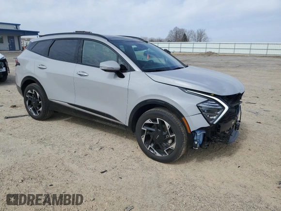 2025 Kia Sportage SX-Prestige с VIN 5XYK5CDF8SG261397, выставлен на аукционе Copart как лот 49309335 с пробегом 6 314 миль миль и Списание • Salvage title. История ставок и продаж доступна на DreamBid. Изображение 4.