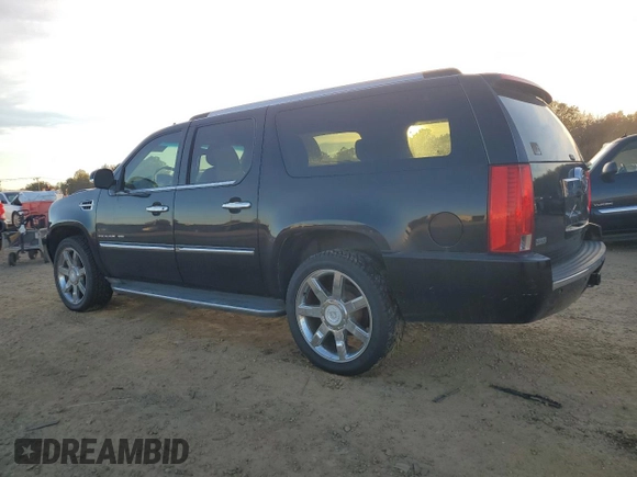 2011 Cadillac Escalade ESV Luxury z VIN 1GYS4HEF4BR132003, wystawiony jako Copart lot #81936304 z przebiegiem Nie podano mil oraz Szkoda całkowita • Salvage title. Historia ofert i sprzedaży dostępna na DreamBid. Obrazek 2.