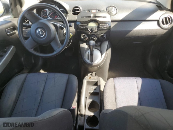 2011 Mazda Mazda2 Touring with VIN JM1DE1HZXB0124940, listed as a Copart auction lot 46952395 with 127,694 mi miles and Clean Title. Bid and sale history available at carsss.com. Image 8.