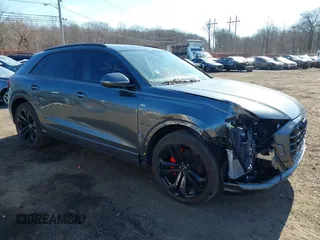 2021 Audi Q8 Premium Plus with VIN WA1EVAF16MD026866, listed as a IAAI auction lot 41555574 with 34,270 mi miles and . Bid and sale history available at DreamBid. Image 6.