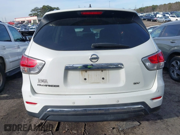 2016 Nissan Pathfinder S z VIN 5N1AR2MN2GC636547, wystawiony jako IAAI lot #41304624 z przebiegiem 152 654 mil mil oraz . Historia ofert i sprzedaży dostępna na DreamBid. Obrazek 16.