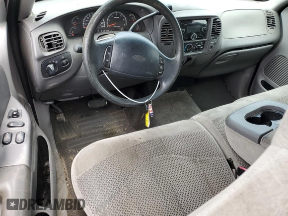 2000 Ford F-150 XL with VIN 1FTZX1720YNB83091, listed as a Copart auction lot 42765835 with 0 mi miles and Salvage Title. Bid and sale history available at carsss.com. Image 8.