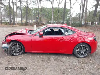 2015 Scion FR-S z VIN JF1ZNAA10F9711357, wystawiony jako IAAI lot #41225577 z przebiegiem 129 747 mil mil oraz . Historia ofert i sprzedaży dostępna na DreamBid. Obrazek 15.