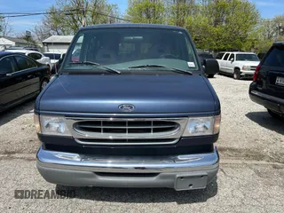 1998 Ford Econoline Passenger XL with VIN 1FMRE11L6WHB65841, listed as a IAAI auction lot 42123953 with 63,138 mi miles. Bid and sale history available at carsss.com. Image 6.
