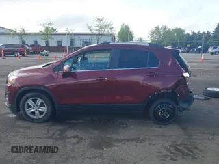 2016 Chevrolet Trax LT z VIN 3GNCJLSB3GL227097, wystawiony jako IAAI lot #42208844 z przebiegiem 118 887 mil mil oraz . Historia ofert i sprzedaży dostępna na DreamBid. Obrazek 15.