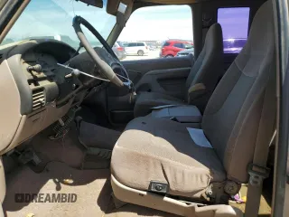 1992 Ford F-250 с VIN 1FTHX26G8NKA90766, выставлен на аукционе Copart как лот 56868745 с пробегом Не указан миль и Списание • Salvage title. История ставок и продаж доступна на DreamBid. Изображение 7.