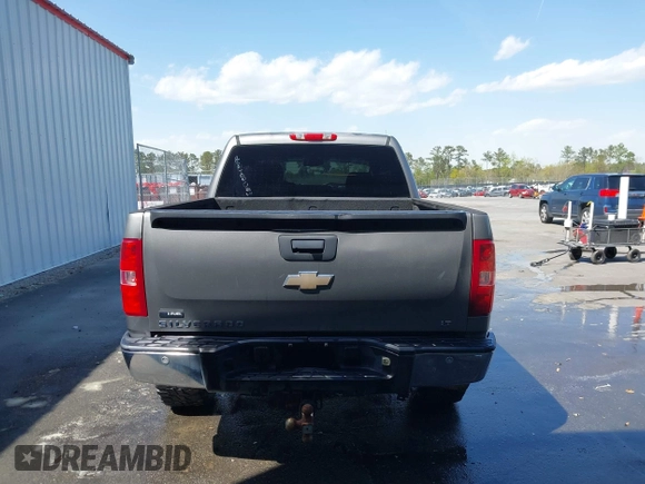2008 Chevrolet Silverado 1500 1LT with VIN 2GCEC130281145698, listed as a IAAI auction lot 41883409 with 235,900 mi miles and . Bid and sale history available at DreamBid. Image 16.