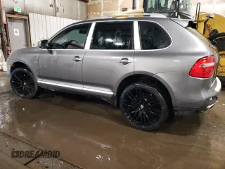 2010 Porsche Cayenne z VIN WP1AA2AP6ALA12371, wystawiony jako Copart lot #52828165 z przebiegiem 86 977 mil mil oraz Czysty tytuł • Clean title. Historia ofert i sprzedaży dostępna na DreamBid. Obrazek 2.