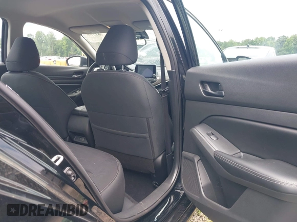 2024 Nissan Altima SV with VIN 1N4BL4DV5RN337279, listed as a IAAI auction lot 42642782 with 46,554 mi miles and . Bid and sale history available at DreamBid. Image 8.