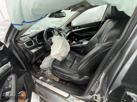 2020 Nissan Maxima SL with VIN 1N4AA6DV1LC380260, listed as a Copart auction lot 43796625 with 204,539 mi miles and Salvage Title. Bid and sale history available at carsss.com. Image 7.