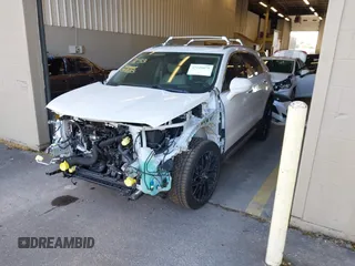 2020 Cadillac XT4 AWD Premium Luxury z VIN 1GYFZDR45LF064043, wystawiony jako IAAI lot #42129079 z przebiegiem 33 717 mil mil oraz . Historia ofert i sprzedaży dostępna na DreamBid. Obrazek 2.