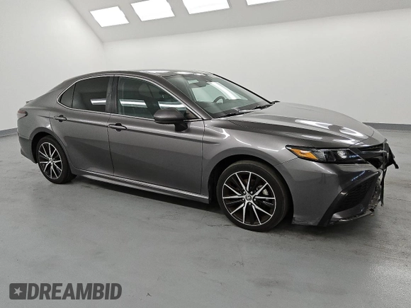 2021 Toyota Camry SE Nightshade with VIN 4T1G11AK1MU434181, listed as a Copart auction lot 50294625 with 35,818 mi miles and Clean Title. Bid and sale history available at carsss.com. Image 4.