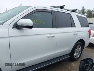 2019 Ford Expedition XLT with VIN 1FMJU1JT0KEA84331, listed as a IAAI auction lot 41800516 with 41,282 mi miles. Bid and sale history available at carsss.com. Image 15.