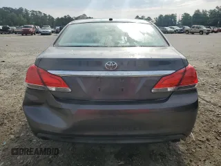 2012 Toyota Avalon z VIN 4T1BK3DB2CU465002, wystawiony jako Copart lot #55247345 z przebiegiem 131 583 mil mil oraz Szkoda całkowita • Salvage title. Historia ofert i sprzedaży dostępna na DreamBid. Obrazek 6.