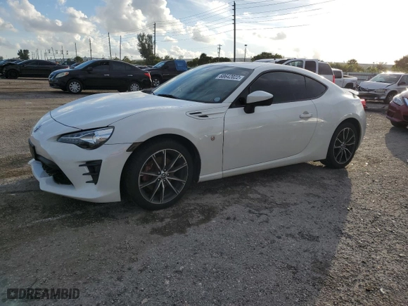 2017 Toyota 86 with VIN JF1ZNAA18H8710515, listed as a Copart auction lot 68642022 with NaN miles. Bid and sale history available at carsss.com. Image 1.