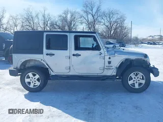 2012 Jeep Wrangler Unlimited Sport z VIN 1C4HJWDG3CL224800, wystawiony jako IAAI lot #41569279 z przebiegiem 174 336 mil mil oraz . Historia ofert i sprzedaży dostępna na DreamBid. Obrazek 14.