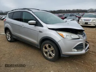 2013 Ford Escape SE with VIN 1FMCU0GX3DUB94912, listed as a Copart auction lot 49085645 with 119,537 mi miles and Salvage Title. Bid and sale history available at carsss.com. Image 4.
