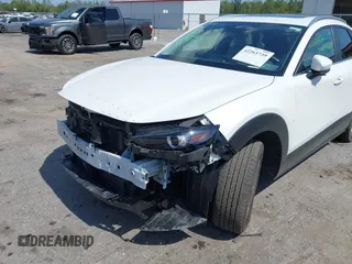 2024 Mazda CX-30 S Carbon Edition with VIN 3MVDMBCM2RM719131, listed as a IAAI auction lot 42265739 with 8,470 mi miles and . Bid and sale history available at DreamBid. Image 6.