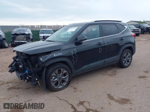 2024 Kia Seltos S z VIN KNDEUCAA9R7469448, wystawiony jako IAAI lot #40961491 z przebiegiem 26 742 mil mil oraz . Historia ofert i sprzedaży dostępna na DreamBid. Obrazek 17.