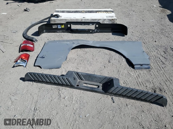 2004 Ford F-150 XLT with VIN 1FTPX14584NA82865, listed as a Copart auction lot 64094845 with 218,027 mi miles and Salvage title. Bid and sale history available at DreamBid. Image 12.