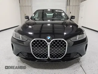 2025 BMW 4 Series 430i xDrive with VIN WBA53DB03SCT72075, listed as a Copart auction lot 55703825 with 13,894 mi miles and Clean Title. Bid and sale history available at carsss.com. Image 5.
