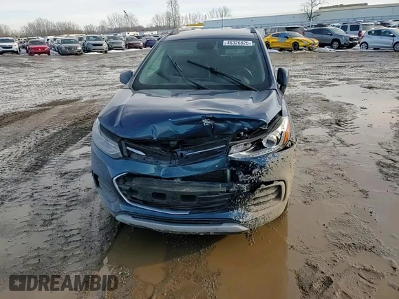 2019 Chevrolet Trax LT with VIN 3GNCJLSB2KL390560, listed as a Copart auction lot 46326825 with 98,469 mi miles and Clean Title. Bid and sale history available at carsss.com. Image 12.
