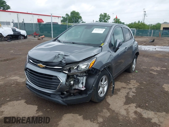 2020 Chevrolet Trax LS with VIN 3GNCJKSB3LL154785, listed as a IAAI auction lot 42523242 with 31,038 mi miles and . Bid and sale history available at DreamBid. Image 13.