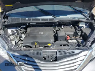 2012 Toyota Sienna XLE AAS with VIN 5TDYK3DC9CS227319, listed as a IAAI auction lot 41773806 with 178,803 mi miles and . Bid and sale history available at carsss.com. Image 10.