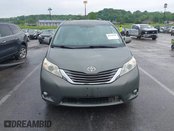 2011 Toyota Sienna XLE AAS with VIN 5TDYK3DC7BS041020, listed as a IAAI auction lot 42218328 with Not Provided miles and . Bid and sale history available at DreamBid. Image 12.
