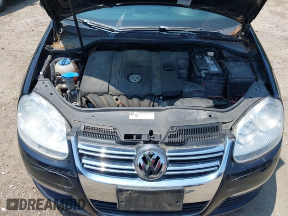 2010 Volkswagen Jetta SE z VIN 3VWRZ7AJ9AM042787, wystawiony jako IAAI lot #42466773 z przebiegiem 144 829 mil mil oraz . Historia ofert i sprzedaży dostępna na DreamBid. Obrazek 10.