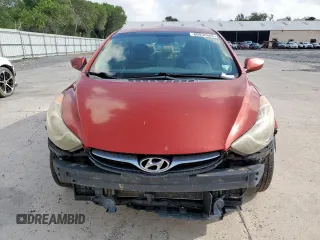 2012 Hyundai Elantra GLS z VIN KMHDH4AE2CU245970, wystawiony jako Copart lot #60930665 z przebiegiem 141 303 mil mil oraz Czysty tytuł • Clean title. Historia ofert i sprzedaży dostępna na DreamBid. Obrazek 5.