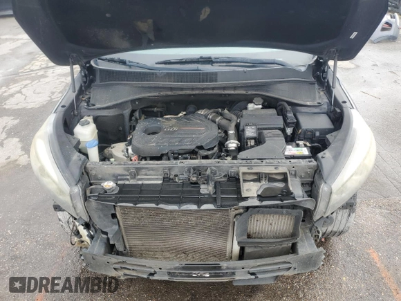 2016 Kia Sorento EX with VIN 5XYPH4A14GG015269, listed as a Copart auction lot 61449925 with 250,605 mi miles and Salvage title. Bid and sale history available at DreamBid. Image 12.
