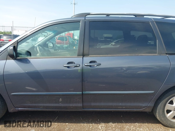 2008 Toyota Sienna with VIN 5TDZK23C98S157909, listed as a IAAI auction lot 42128545 with 168,552 mi miles and . Bid and sale history available at DreamBid. Image 14.