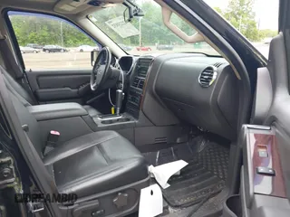 2007 Ford Explorer Limited with VIN 1FMEU75E77UB67638, listed as a IAAI auction lot 42224852 with 139,101 mi miles and . Bid and sale history available at DreamBid. Image 5.