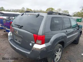 2004 Mitsubishi Endeavor XLS with VIN 4A4MM31S04E022959, listed as a IAAI auction lot 41821117 with 192,546 mi miles. Bid and sale history available at carsss.com. Image 4.