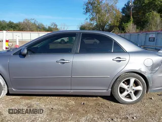 2007 Mazda Mazda6 i Sport VE with VIN 1YVHP80C475M48207, listed as a IAAI auction lot 41028164 with 173,307 mi miles. Bid and sale history available at carsss.com. Image 14.
