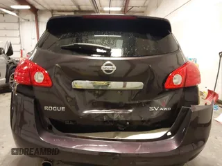 2011 Nissan Rogue S z VIN JN8AS5MV5BW309954, wystawiony jako IAAI lot #41949385 z przebiegiem 147 862 mil mil oraz . Historia ofert i sprzedaży dostępna na DreamBid. Obrazek 6.