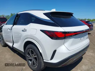 2024 Lexus RX 350 z VIN 2T2BAMCA7RC074242, wystawiony jako IAAI lot #42220864 z przebiegiem 4 544 mil mil oraz . Historia ofert i sprzedaży dostępna na DreamBid. Obrazek 3.