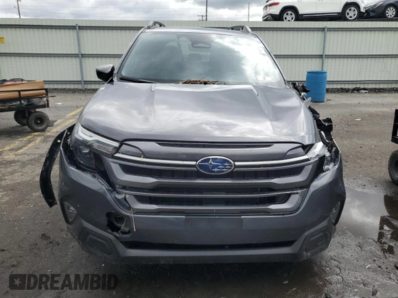 2025 Subaru Forester Premium with VIN JF2SLDDCXSH501267, listed as a Copart auction lot 57899865 with 4,147 mi miles and Salvage title. Bid and sale history available at DreamBid. Image 5.