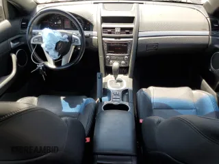 2009 Pontiac G8 z VIN 6G2ER57739L183196, wystawiony jako Copart lot #57629855 z przebiegiem 170 034 mil mil oraz Szkody całkowita. Historia ofert i sprzedaży dostępna na DreamBid. Obrazek 8.