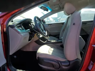 2019 Hyundai Sonata SE with VIN 5NPE24AF2KH751522, listed as a Copart auction lot 47091535 with 107,622 mi miles and Clean Title. Bid and sale history available at carsss.com. Image 7.