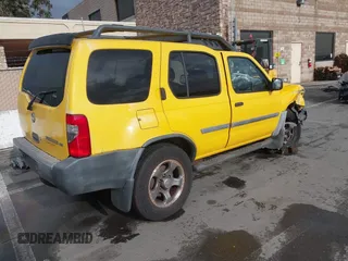 2002 Nissan Xterra SE SC with VIN 5N1MD28T92C506634, listed as a IAAI auction lot 41588684 with 200,989 mi miles. Bid and sale history available at carsss.com. Image 4.