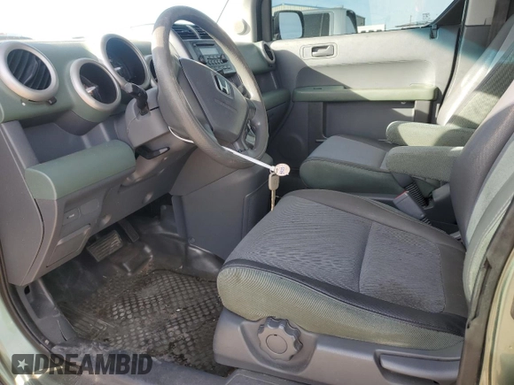 2004 Honda Element EX with VIN 5J6YH18694L008848, listed as a Copart auction lot 85686544 with 157,328 mi miles and Salvage Title. Bid and sale history available at DreamBid. Image 7.