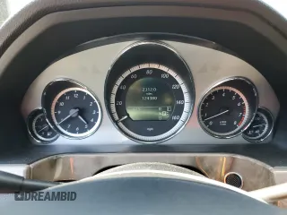 2011 Mercedes-Benz E 350 Luxury with VIN WDDHF5GB2BA373677, listed as a Copart auction lot 62362365 with 124,380 mi miles and Salvage title. Bid and sale history available at DreamBid. Image 9.