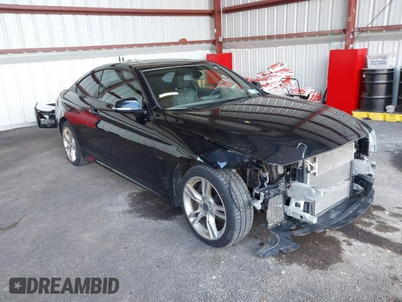 2015 BMW 4 Series 435i xDrive z VIN WBA3R5C54FK371292, wystawiony jako IAAI lot #41802908 z przebiegiem 105 737 mil mil oraz . Historia ofert i sprzedaży dostępna na DreamBid. Obrazek 1.