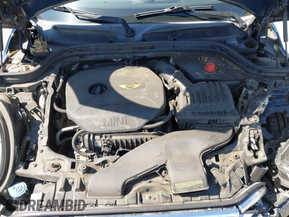 2015 MINI Hardtop 4 Door with VIN WMWXS5C50FT832438, listed as a IAAI auction lot 42632469 with 96,432 mi miles and . Bid and sale history available at DreamBid. Image 10.